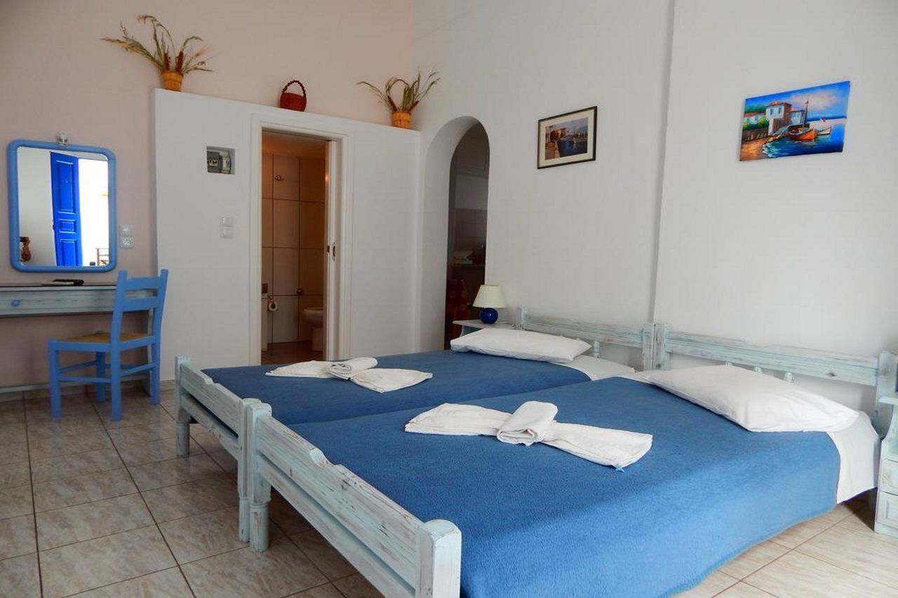 Evgenia Rooms And Apartments Folégandros Exteriér fotografie